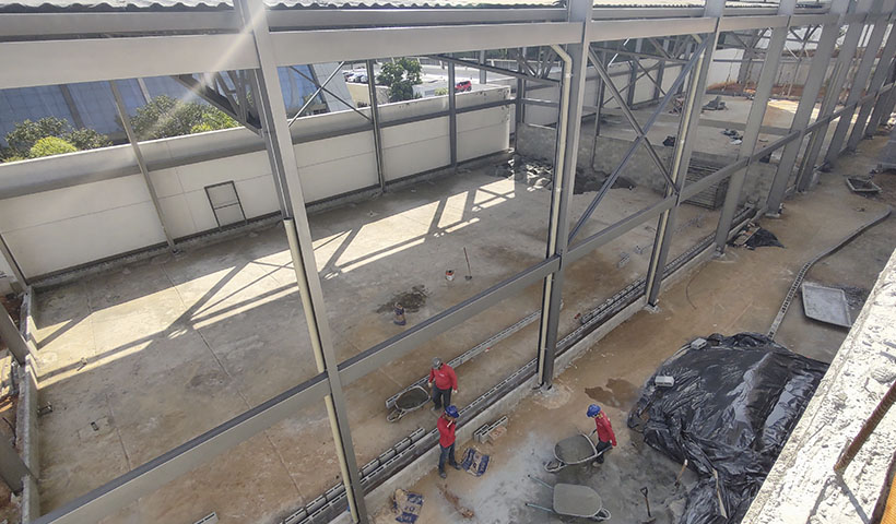 Contrapiso da quadra